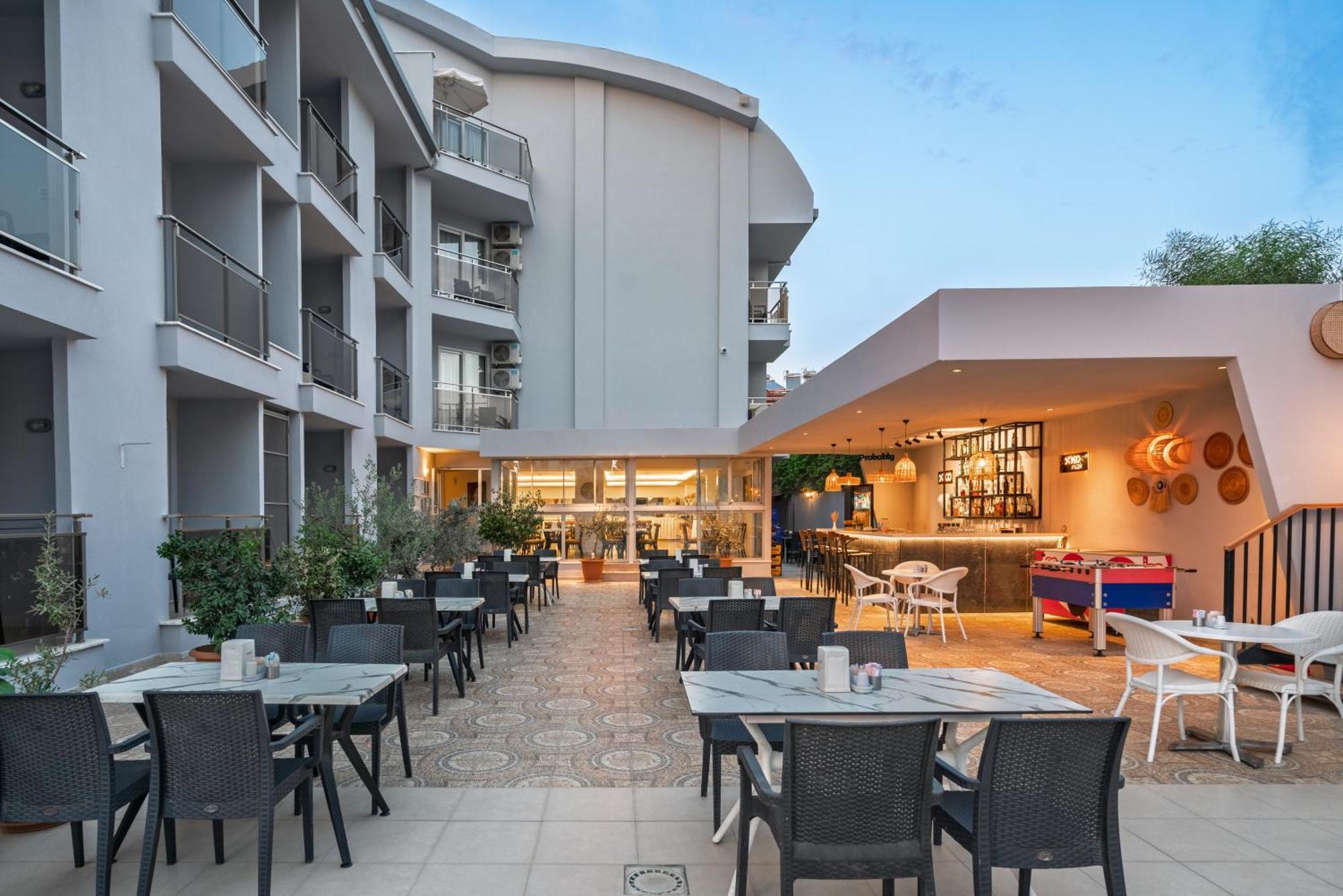 A Hotel Side Ngoại thất bức ảnh